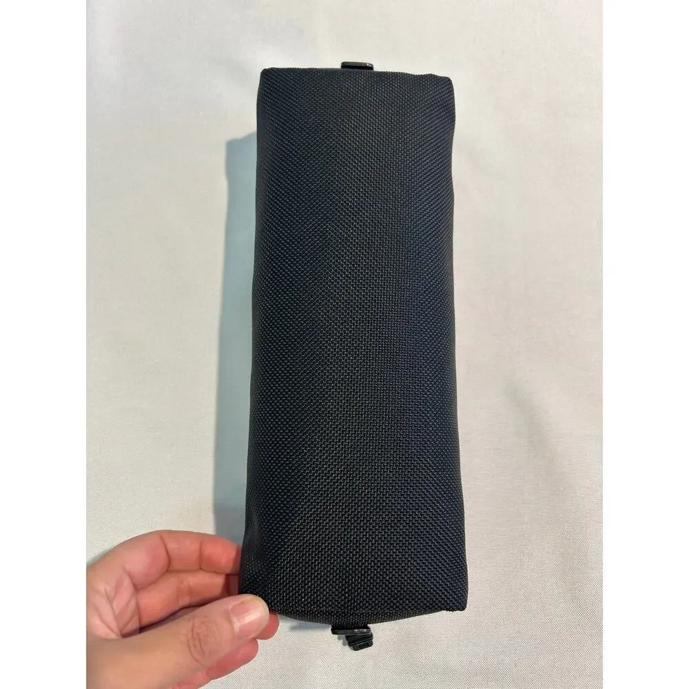 Tumi color black